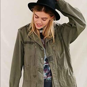 UO VINTAGE ARMY SURPLUS JACKET